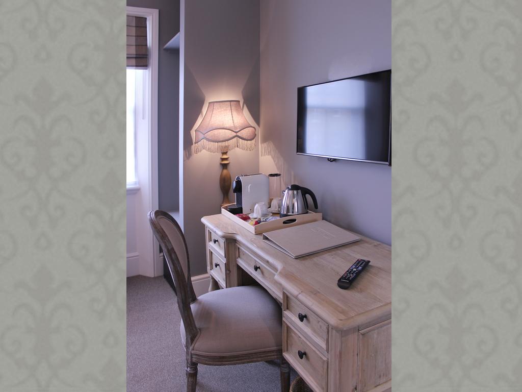 Bed & Breakfast The One Tun Pub & Londra